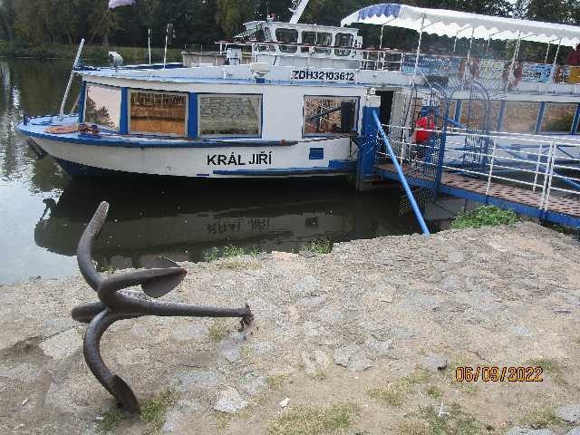 Chystáme se na plavbu parníkem po Labi