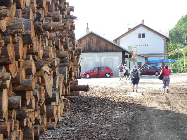 Vimperk - nádraží, příchod z druhé strany